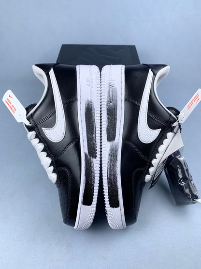 NIKE Air Force 1 Sneakers